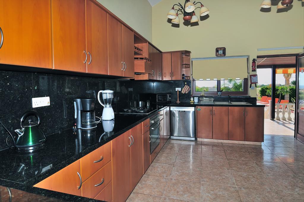 Villa Lp Pegeia Pokoj fotografie